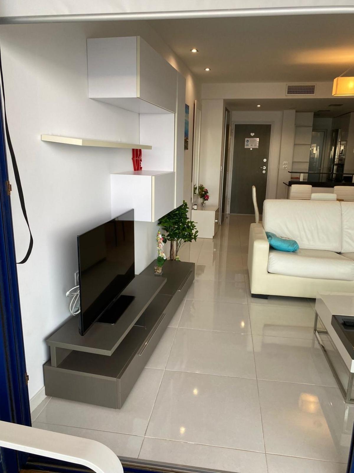 Apartment Deluxe Clara Sea Senses Torrevieja Exterior photo